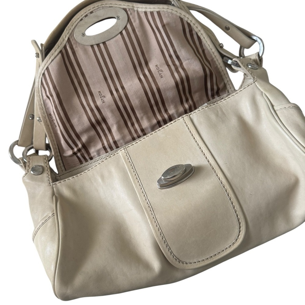 Hogan Ivory Authentic Leather Women's Bag with Wooden Accent - Picture 6 of 14